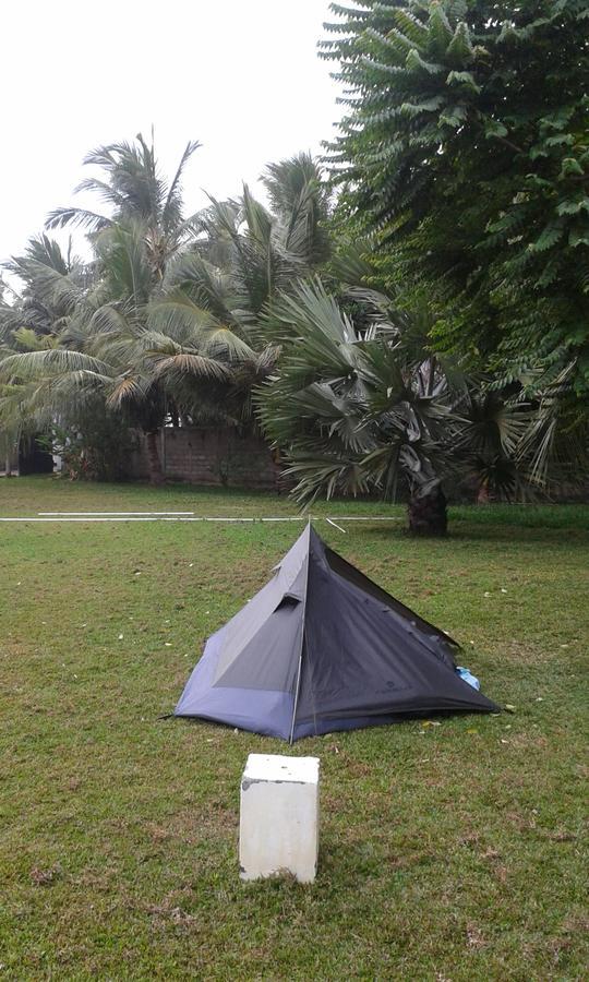 Grand Hilton Hotel Negombo Kültér fotó